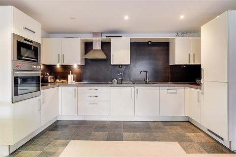 2 bedroom flat for sale, Homerton Street, Cambridge CB2