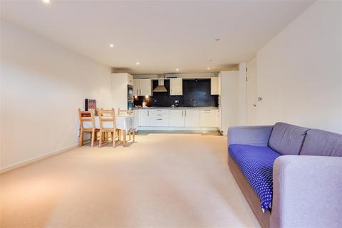 2 bedroom flat for sale, Homerton Street, Cambridge CB2