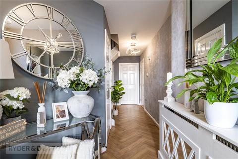 4 bedroom townhouse for sale, Holly Park Way, Halifax, West Yorkshire, HX2