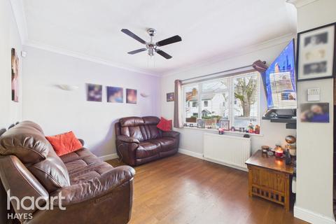 4 bedroom semi-detached house for sale, Hurstfield Crescent, Hayes