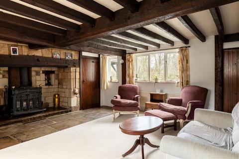 5 bedroom detached house for sale, Moats Lane, South Nutfield