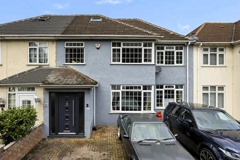 5 bedroom terraced house for sale, Fern Lane, Hounslow, Greater London, TW5