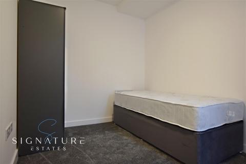 1 bedroom terraced house to rent, Gladstone Road, WATFORD