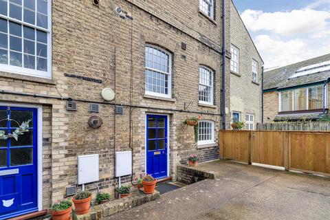 1 bedroom flat for sale, Russell Street, Cambridge CB2