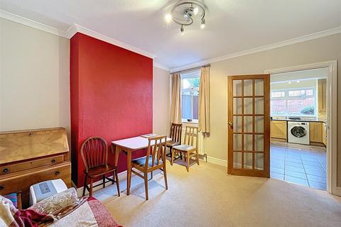 3 bedroom terraced house for sale, The Close, Kenilworth