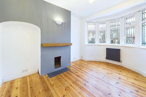 3 bedroom terraced house for sale, Rydens Grove, Walton-On-Thames