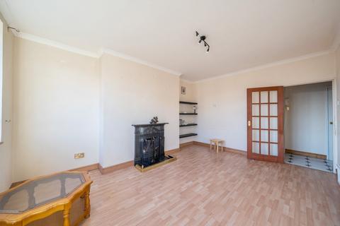 2 bedroom flat for sale, Darlan Road, London, SW6