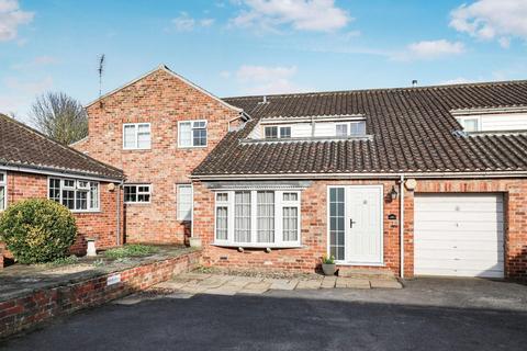 2 bedroom terraced house to rent, Fulford Mews, Fulford, York