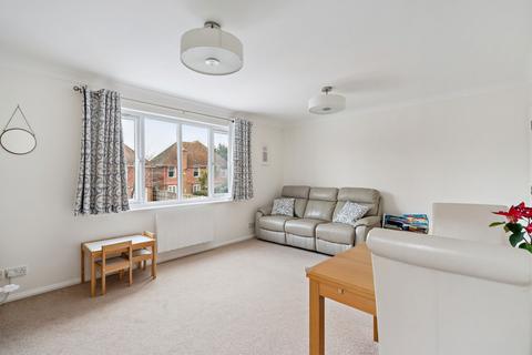 2 bedroom apartment for sale, Granville Place, Elm Park Road, Pinner HA5