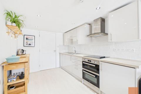 2 bedroom apartment for sale, Lower Tywarnhayle Road, Perranporth