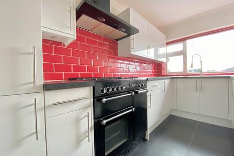 3 bedroom terraced house to rent, Brookend Lane, Kempsey, WR5
