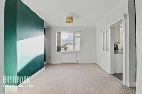 3 bedroom semi-detached house to rent, Hollinsend Road, SHEFFIELD