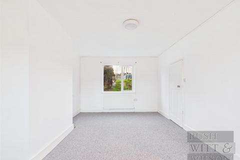 3 bedroom semi-detached house for sale, Hollington Old Lane, St. Leonards-On-Sea