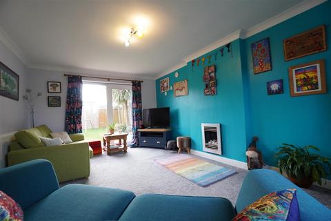 3 bedroom detached house for sale, Drewton Court, Howden, Goole