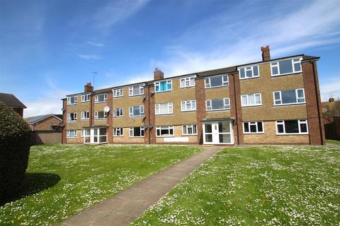 St. Marys Close, Littlehampton