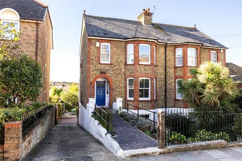undefined, Old Road East, Gravesend, Kent, DA12