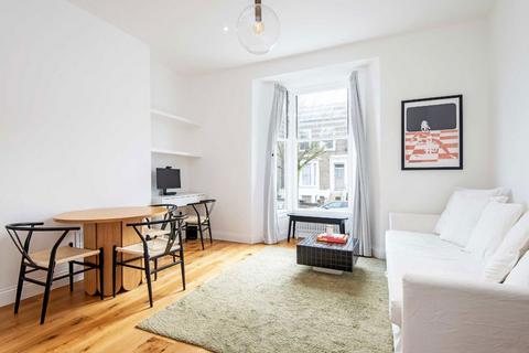 1 bedroom flat to rent, Forest Road, London E8