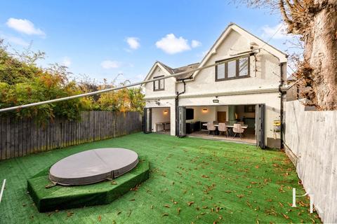 5 bedroom detached house for sale, Dyke Road Avenue, Brighton