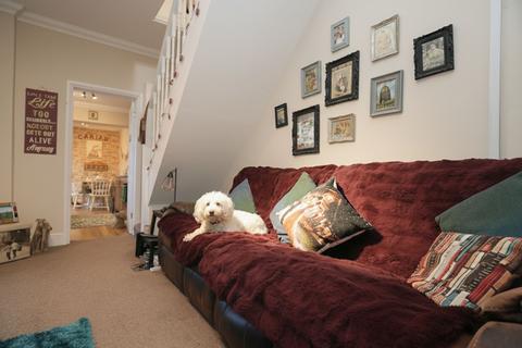 3 bedroom terraced house for sale, Bell Street, Barry, CF62
