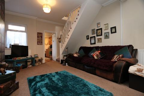 3 bedroom terraced house for sale, Bell Street, Barry, CF62