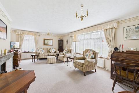 4 bedroom house for sale, Blunts Wood Road, Haywards Heath, RH16