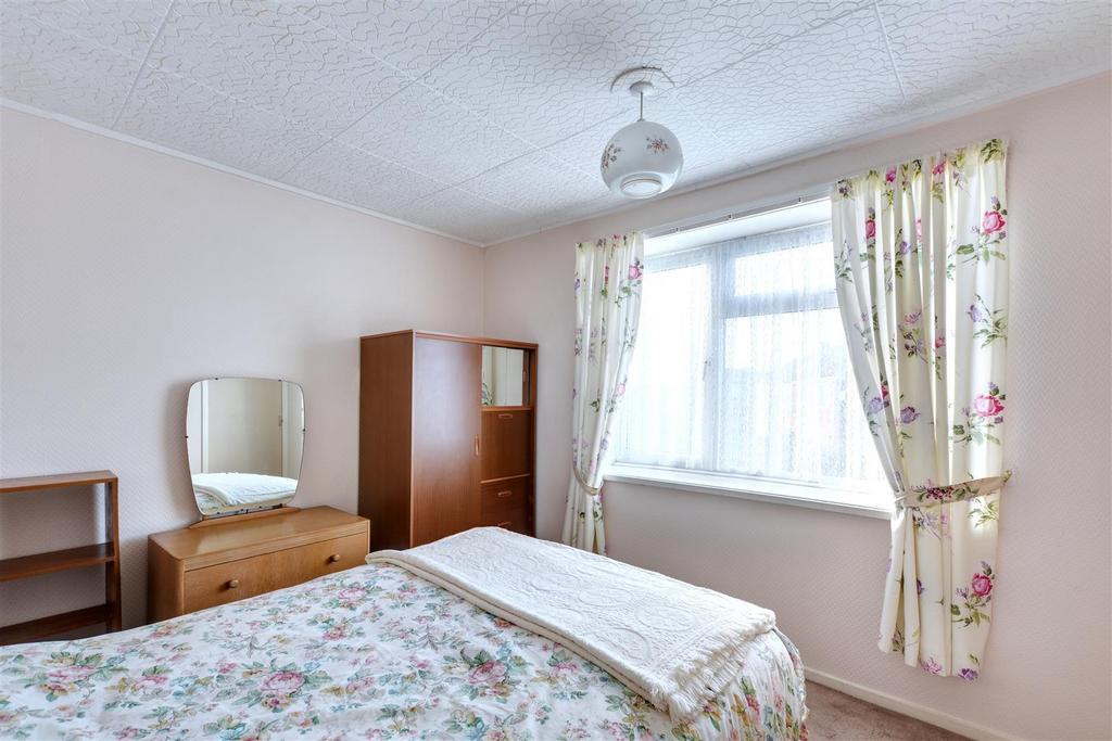 Bedroom 2.jpeg