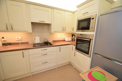 undefined, Whitegates, Cheadle, SK8 1HG