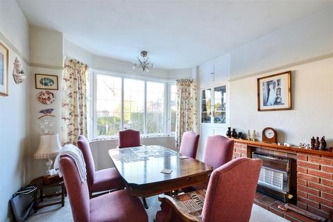 3 bedroom semi-detached house for sale, Cumberland Avenue, Beeston, Nottingham
