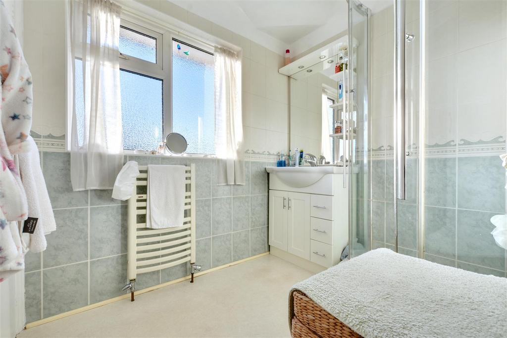 Shower Room 1.jpeg