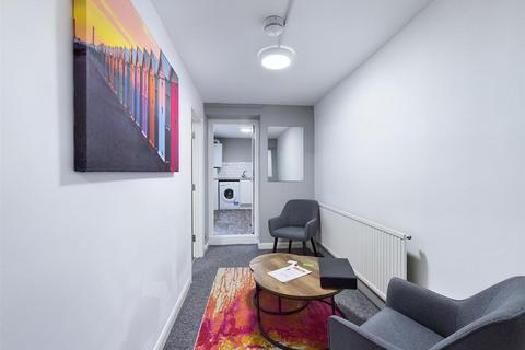 2 bedroom flat to rent, Broad Street, Brighton
