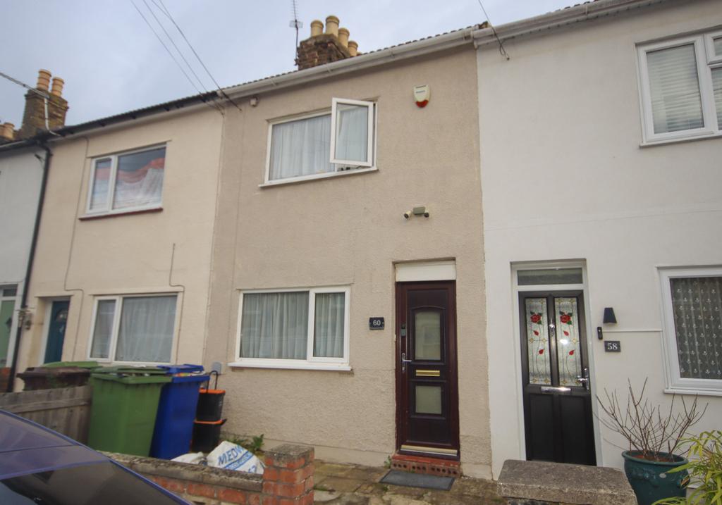 3 bed terraced house for sale, No Forward Chain,