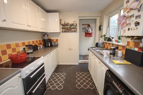 3 bedroom terraced house for sale, Goodnestone Road, Sittingbourne, ME10
