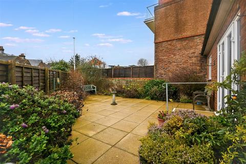 1 bedroom flat for sale, Charleston Road, Eastbourne