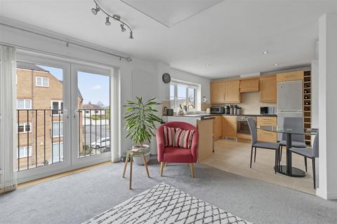 2 bedroom apartment for sale, Blackthorn Road, Ilkley LS29