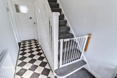 3 bedroom semi-detached house for sale, Parkfield Road, Stoke-On-Trent