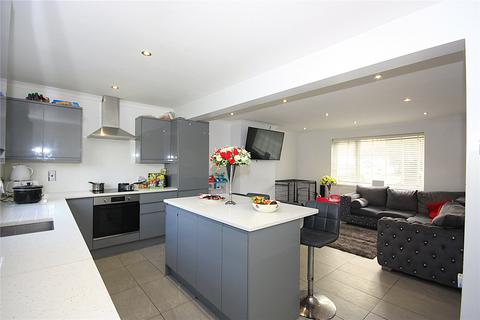 3 bedroom end of terrace house for sale, Middle Park Way, Havant, Hampshire, PO9