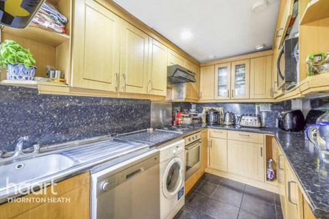 3 bedroom terraced house for sale, Bensham Lane, Thornton Heath