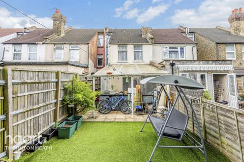 3 bedroom terraced house for sale, Bensham Lane, Thornton Heath