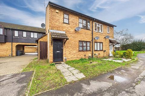 undefined, Flamborough Spur, Slough, Berkshire, SL1