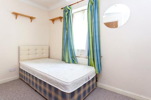 undefined, Swan Drive, Colindale, NW9