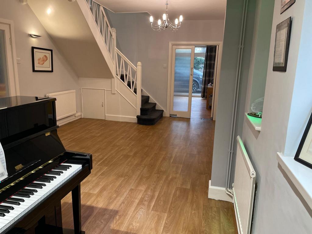Reception hall/music room (third image)