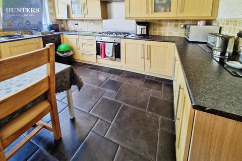 3 bedroom semi-detached house for sale, Duffryn Crescent, Llanharan, Pontyclun