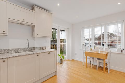 2 bedroom semi-detached house for sale, High Street, Benson, OX10