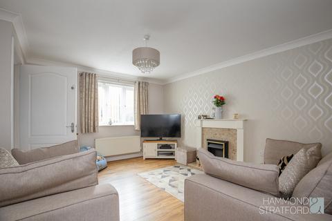 3 bedroom semi-detached house for sale, Tummel Way, Attleborough