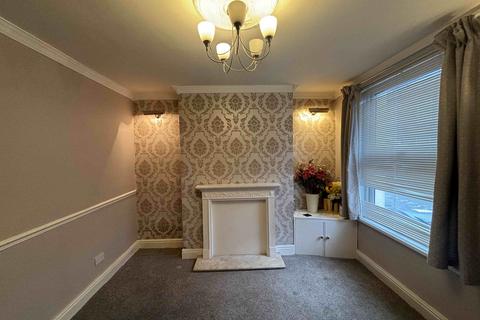 3 bedroom house to rent, Bottrill Street, Nuneaton
