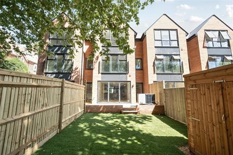 undefined, Newstead Close, Surrey GU7