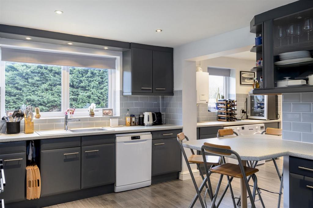 8 Sargent Avenue 11.jpg