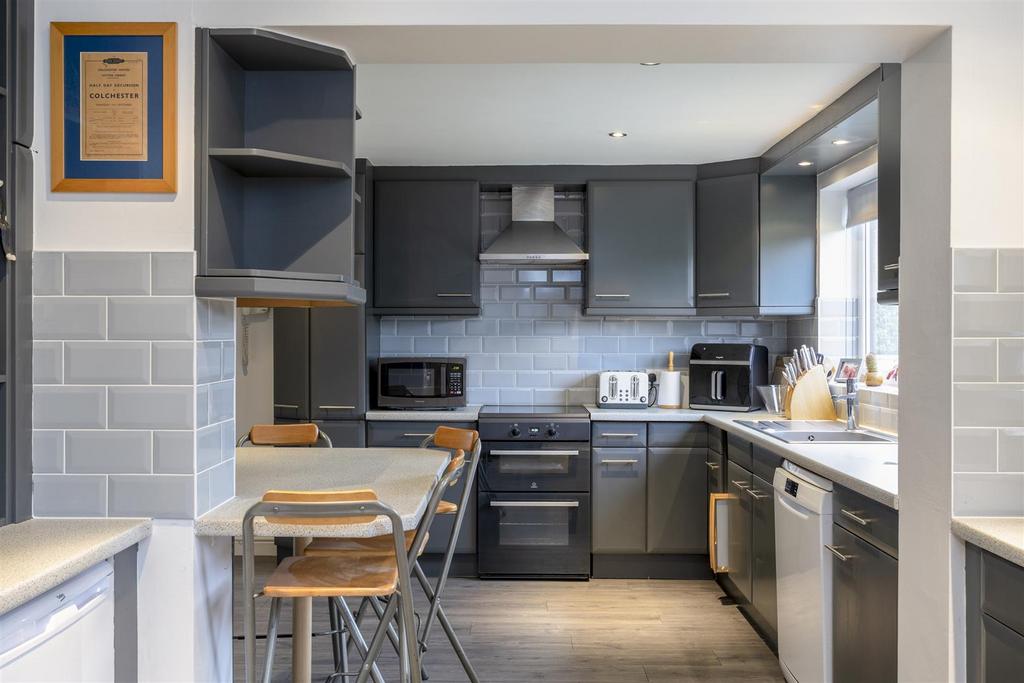 8 Sargent Avenue 16.jpg