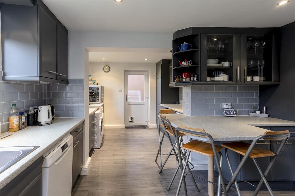 8 Sargent Avenue 13.jpg