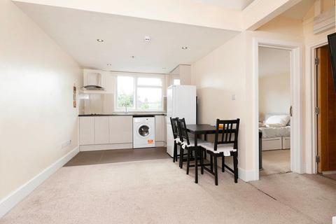 1 bedroom apartment to rent, Hendon Way, London NW2